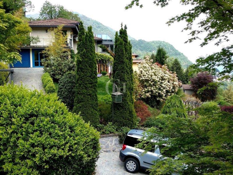 Villa i Cerano d'Intelvi