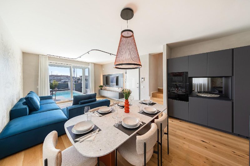 3 Bedrooms Villa for sale in Sirmione [808840] | Gate-away®