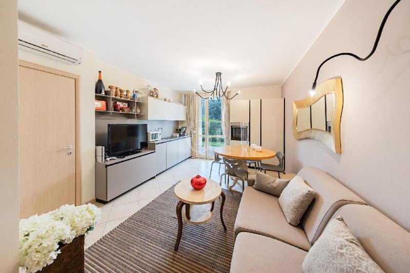 2 Bedrooms Apartment for sale in Toscolano-maderno [809084] | Gate-away®