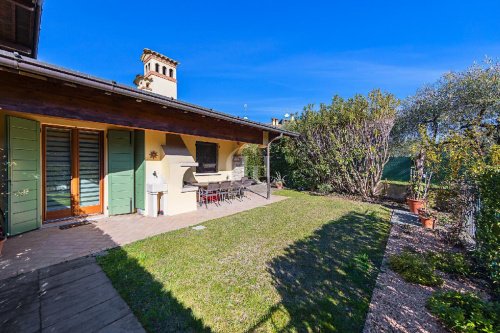Villa i Moniga del Garda