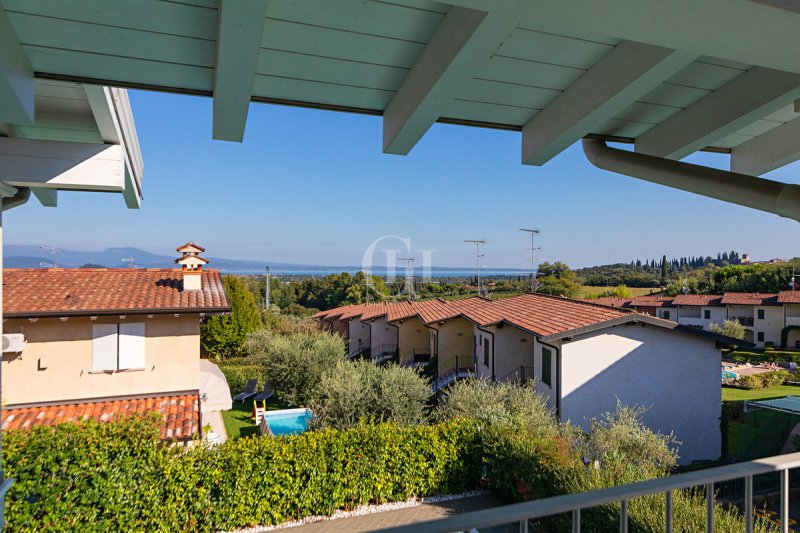 Вилла в Польпенацце-дель-Гарда