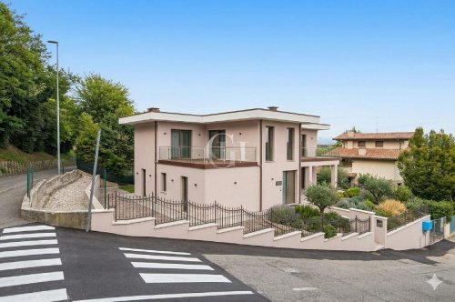 Appartamento a Desenzano del Garda