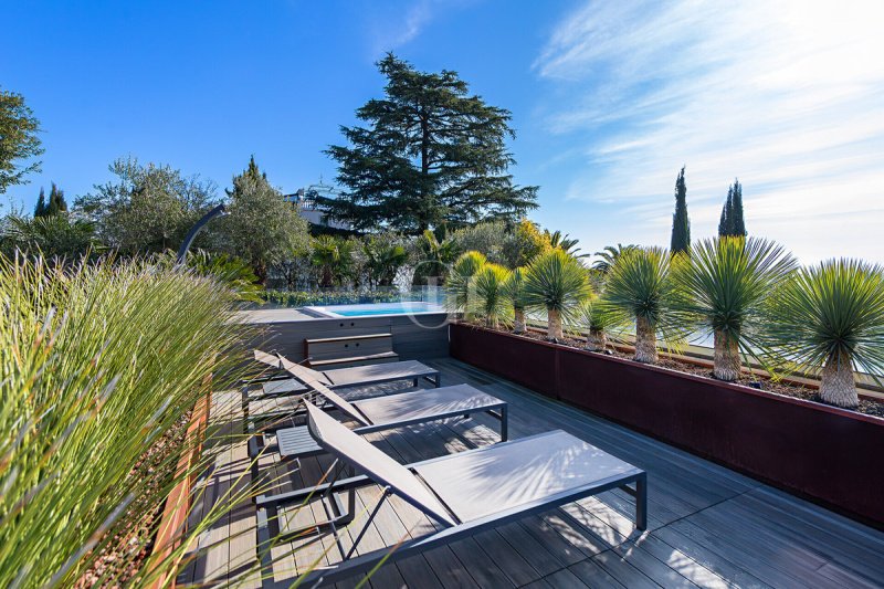 加尔达湖畔帕登盖公寓