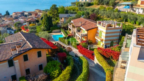 Lägenhet i Torri del Benaco