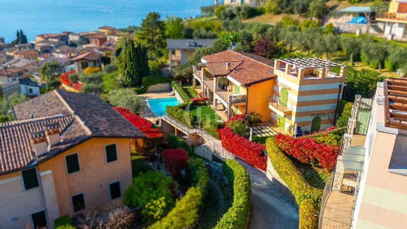 Lägenhet i Torri del Benaco