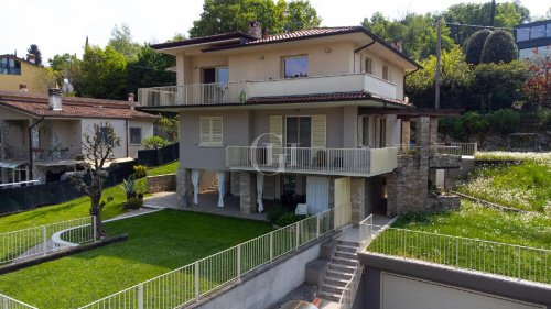 Casa semi indipendente a Iseo