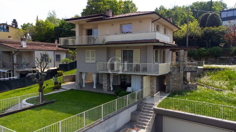 Casa semi indipendente a Iseo