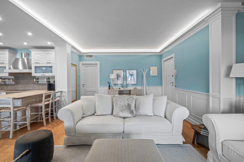 Apartment in Padenghe sul Garda