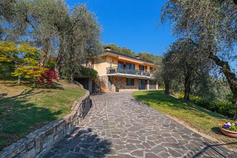 Villa i Gardone Riviera