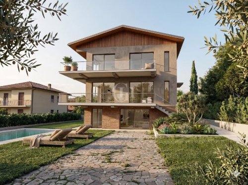 Villa in San Felice del Benaco