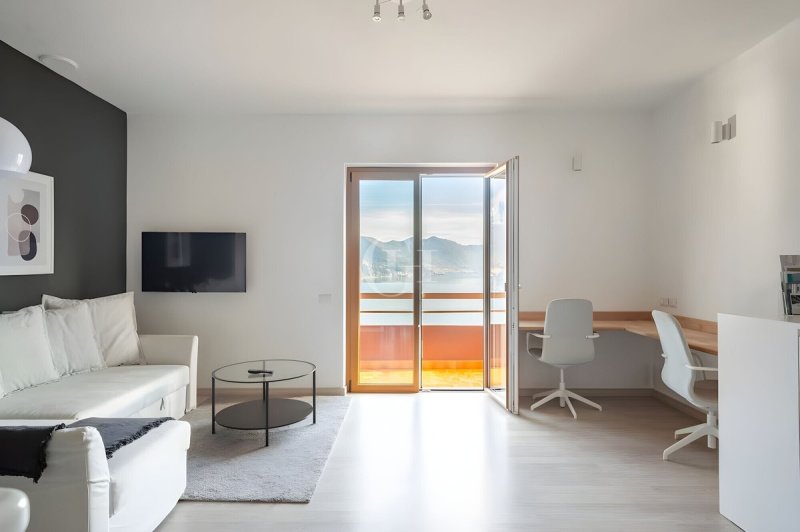 Apartment in Riva di Solto