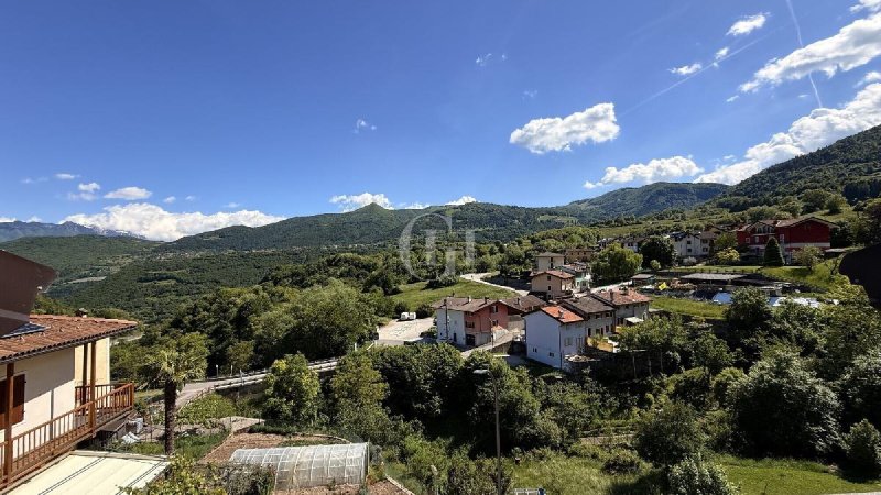 Sotão em Brentonico