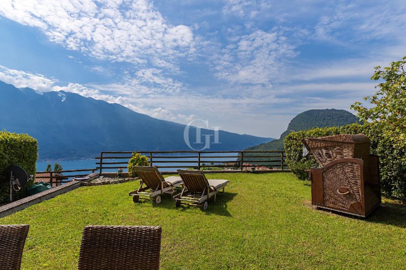 Appartement à Tremosine