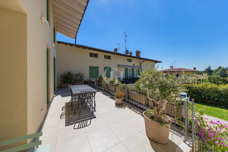 Maison mitoyenne à Polpenazze del Garda