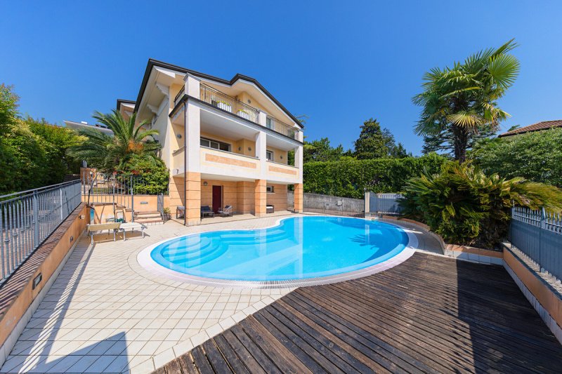 Appartement à Desenzano del Garda