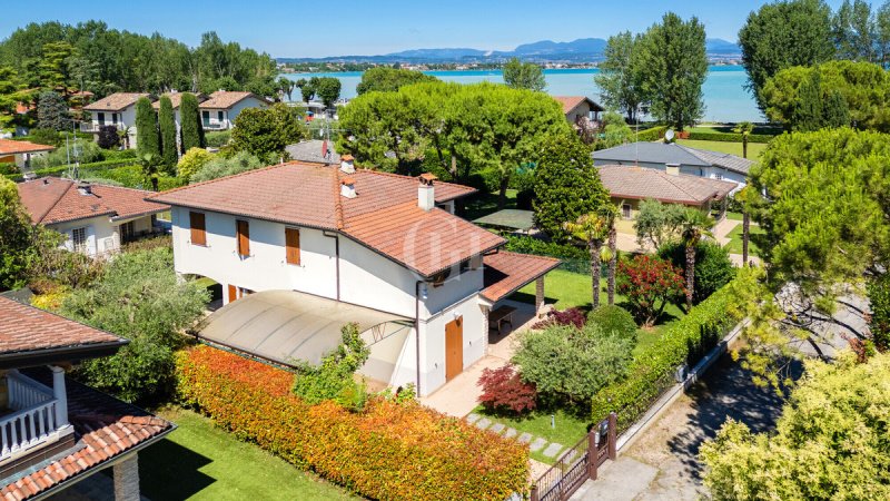 Moradia em Sirmione