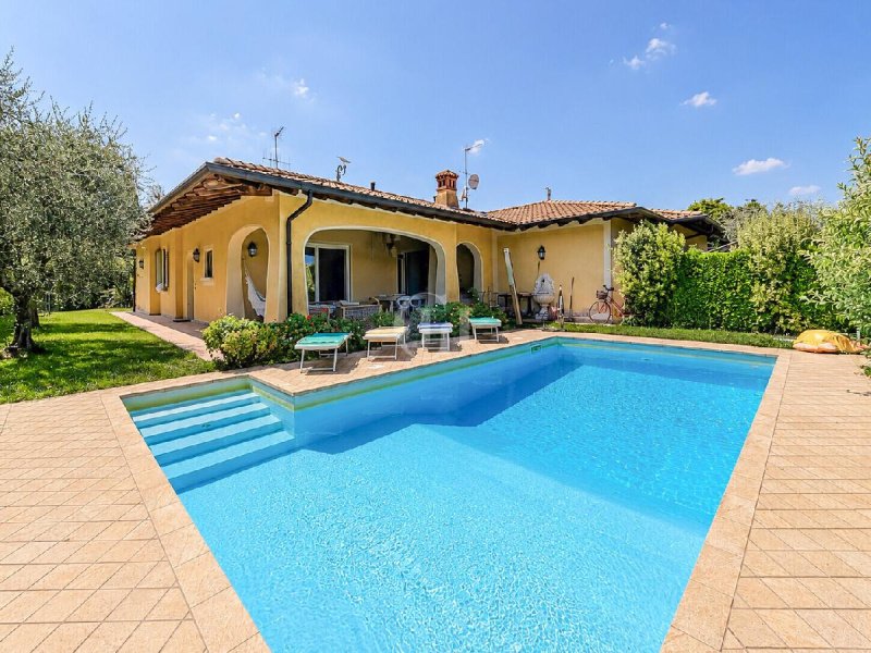 Villa en Manerba del Garda