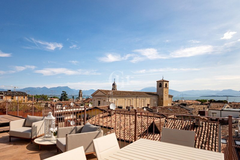 Penthouse à Desenzano del Garda