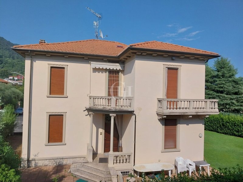 Villa in Salò