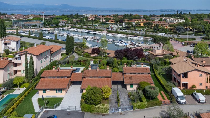 Moradia em Sirmione