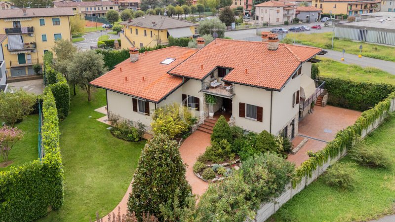 Villa en Palazzolo sull'Oglio