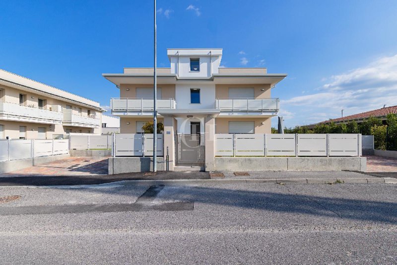 Apartment in Desenzano del Garda