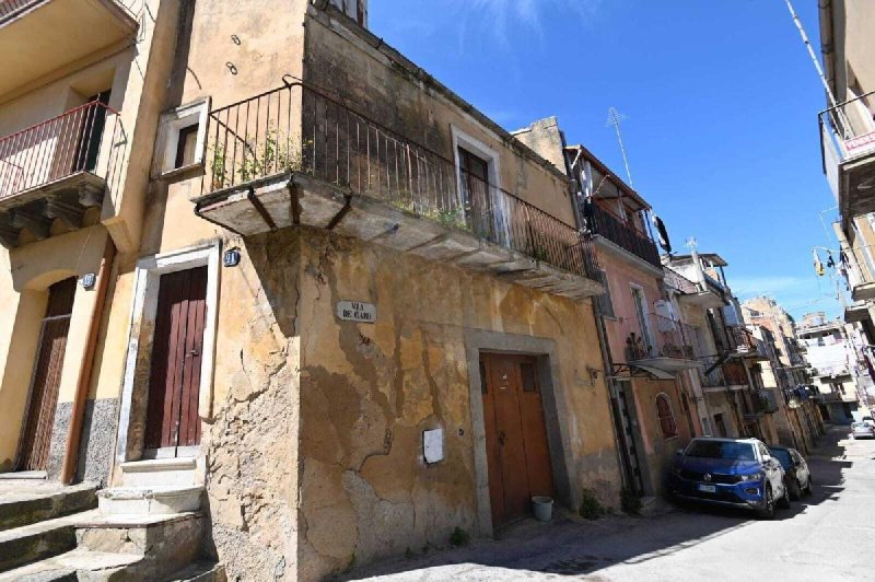 House in Caltagirone