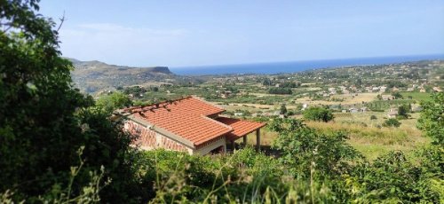 Вилла в Кастелламмаре-дель-Гольфо