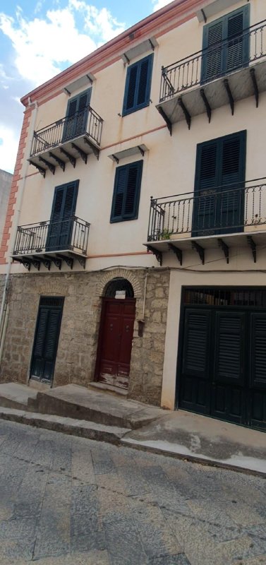 Apartamento em Ciminna