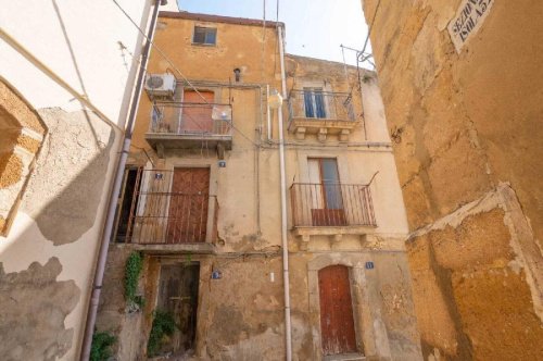 卡尔塔吉罗内别墅