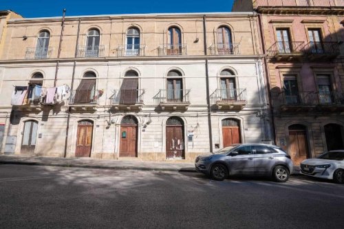 Apartamento em Caltagirone