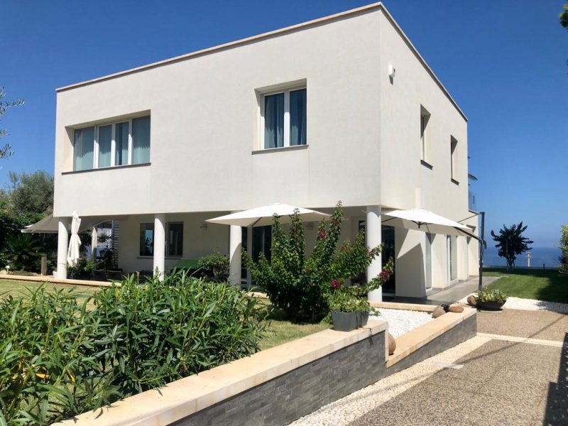 Villa a Altavilla Milicia