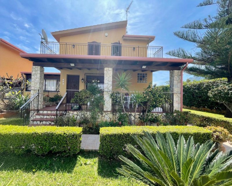 Вилла в Альтавилла-Миличия