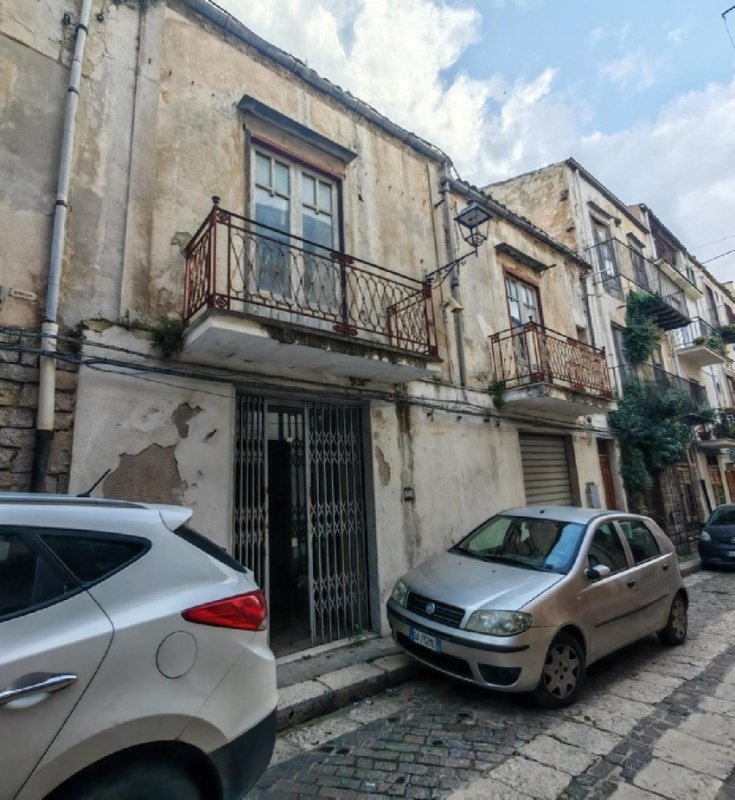 Villa en Ciminna