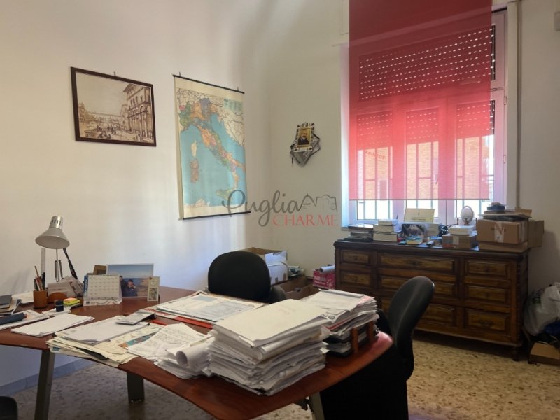 Commercial property in Martina Franca