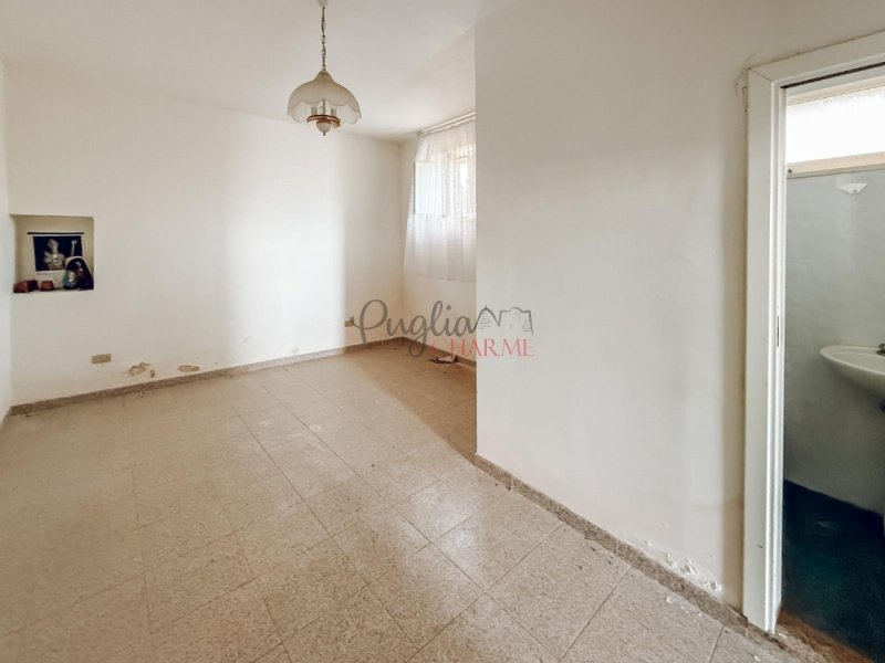 Трулло в Мартина-Франка