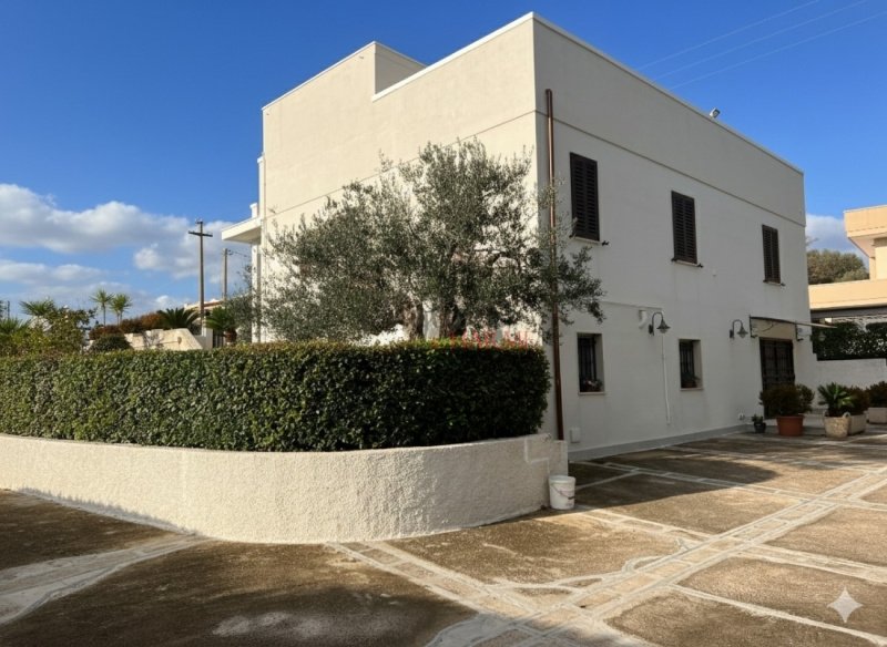 Moradia em Cisternino