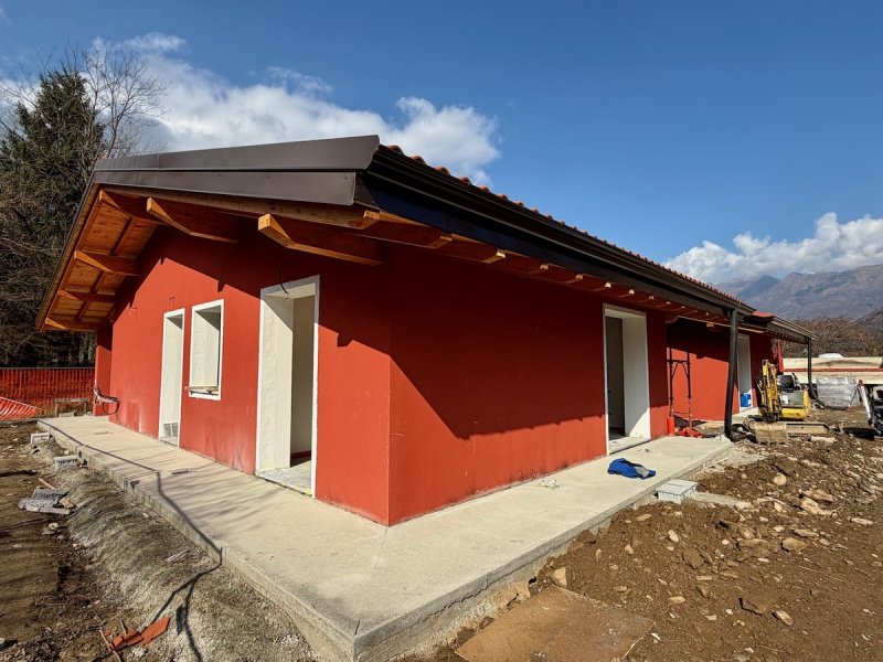 Moradia com terraço em Gravellona Toce