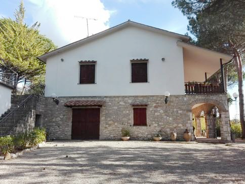 Hus i Spoleto