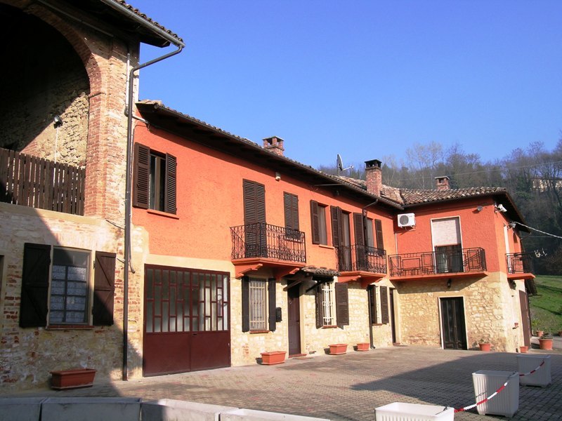 Country house in Moncalvo