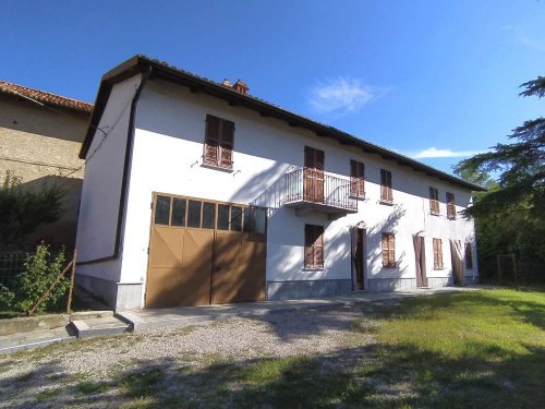Huis op het platteland in Alfiano Natta