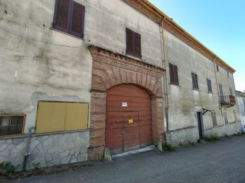 Parhus i Serralunga di Crea