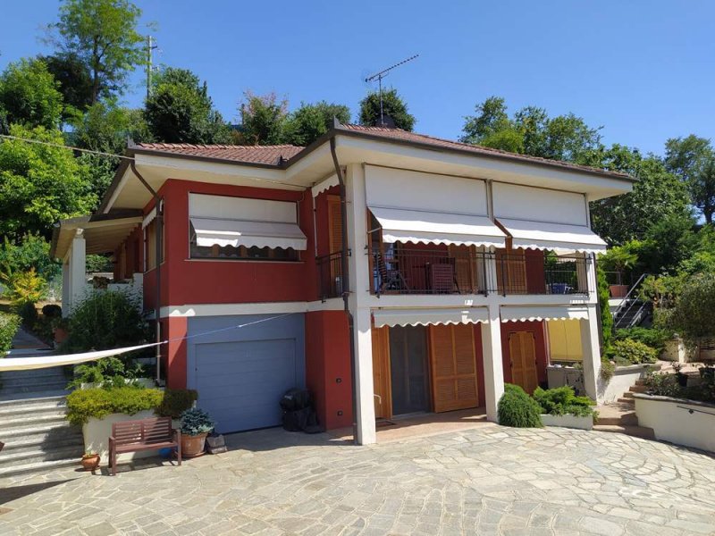 Villa a Moncalvo