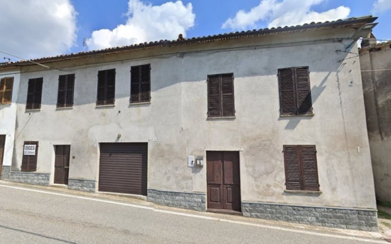 Country house in Castelletto Merli