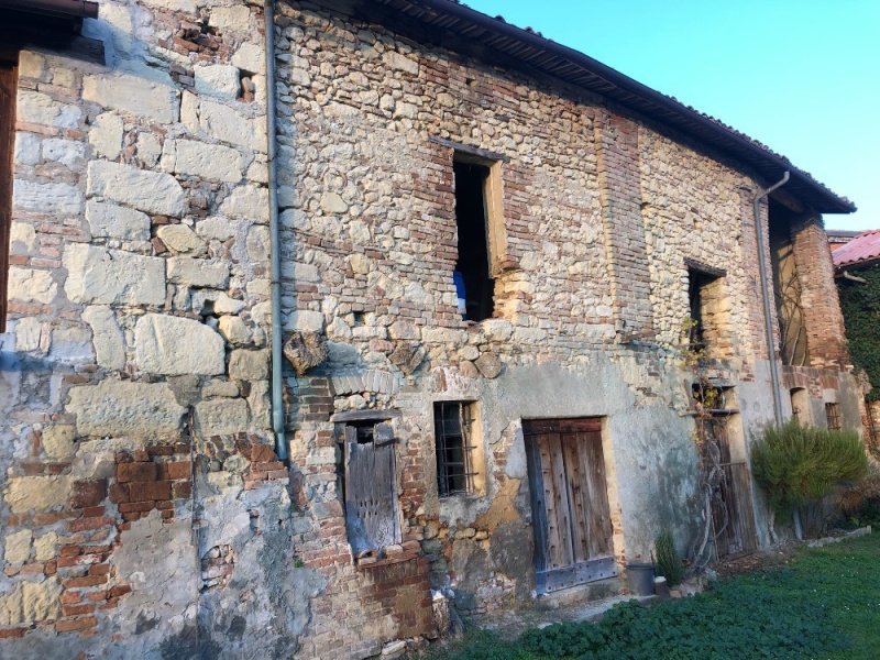 Casa di campagna a Moncalvo