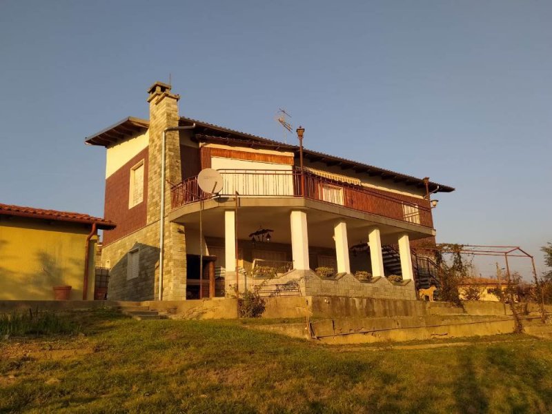Detached house in Serralunga di Crea