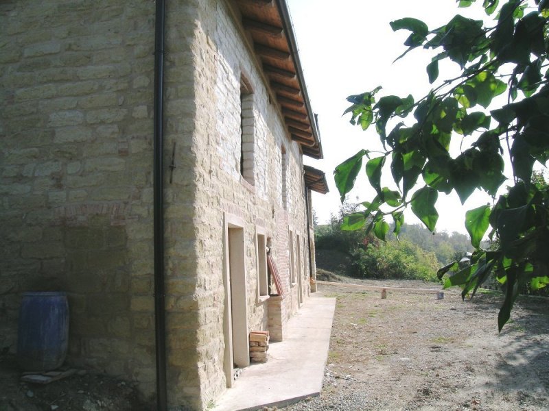 Country house in Gabiano