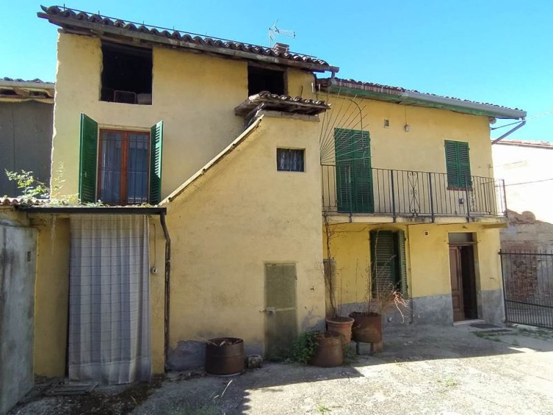 Casa di campagna a Casorzo Monferrato