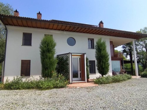 Detached house in Moncucco Torinese