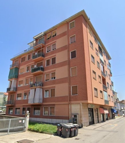 Apartamento em Asti